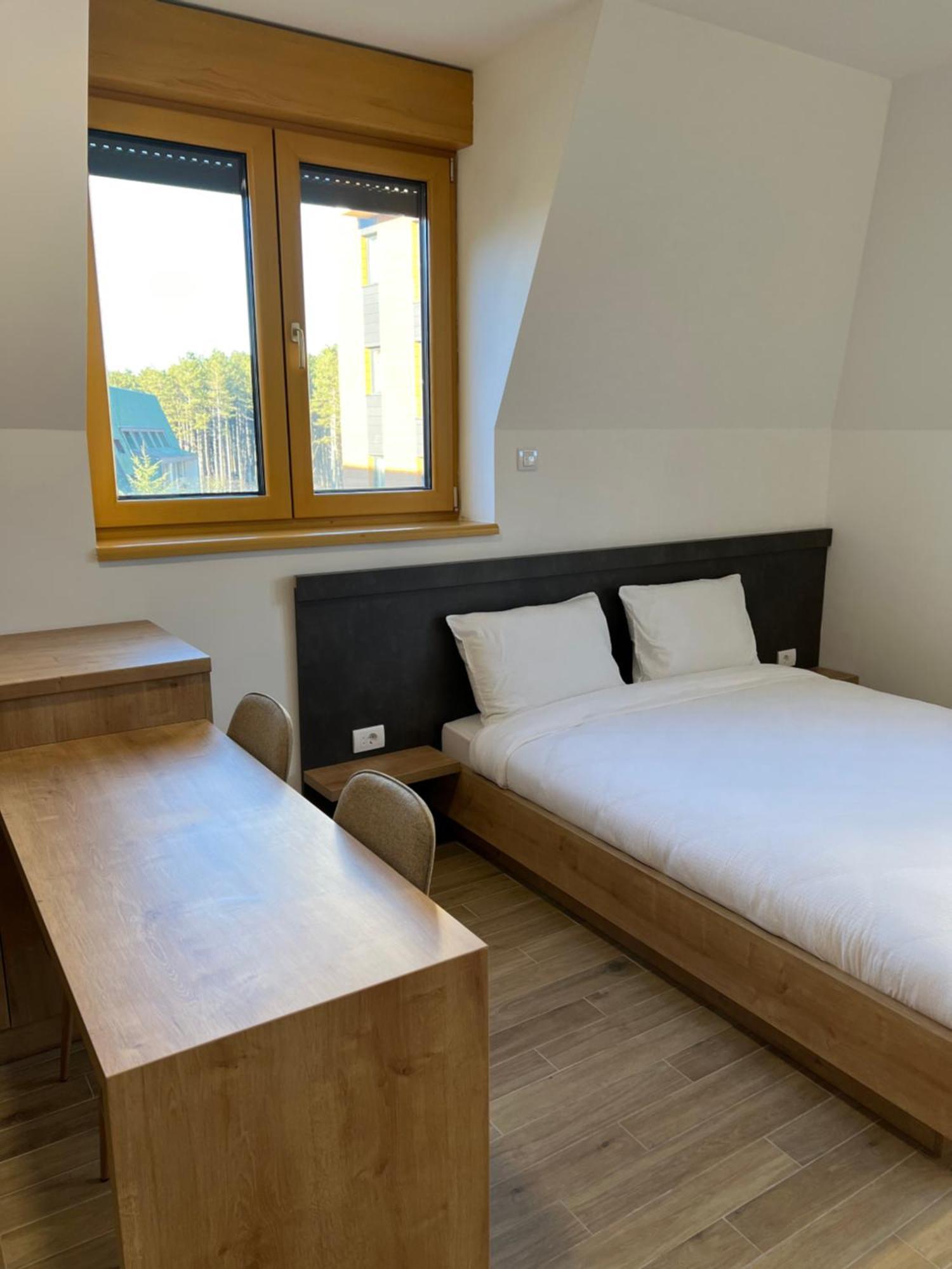 Aparthotel Zlatni Odmor à Zlatibor Extérieur photo